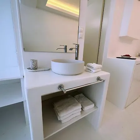 Studio 77 * Mykonos Town