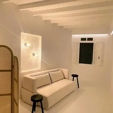 Studio 77 * Mykonos Town